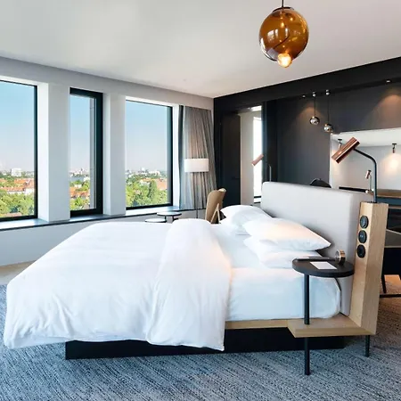 Andaz Schwabinger Tor, By Hyatt Hotel 5*